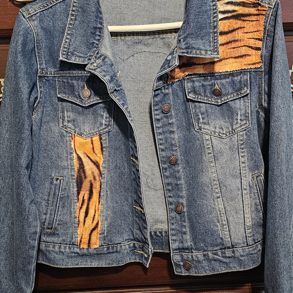 Denim Jacket with Tiger Print Accents